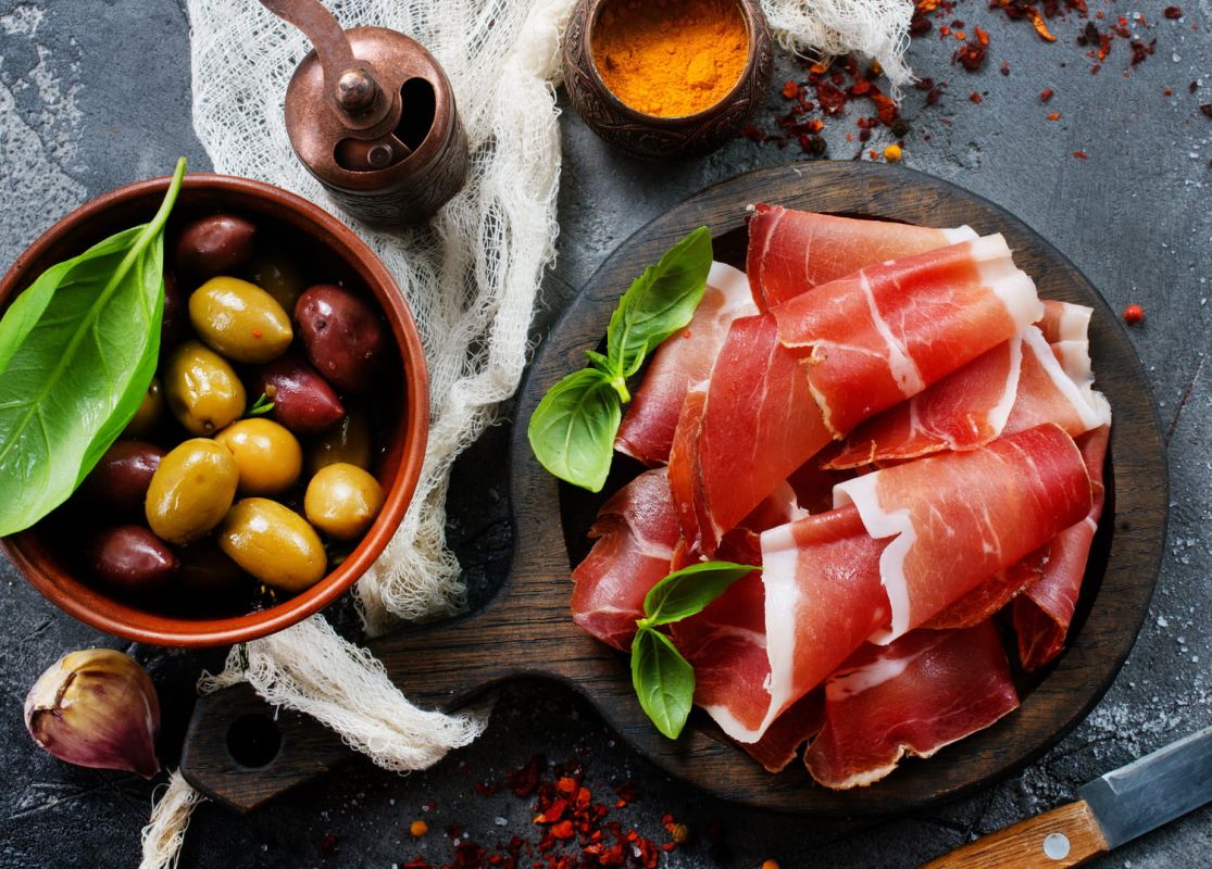 Des recettes savoureuses avec du jambon cru