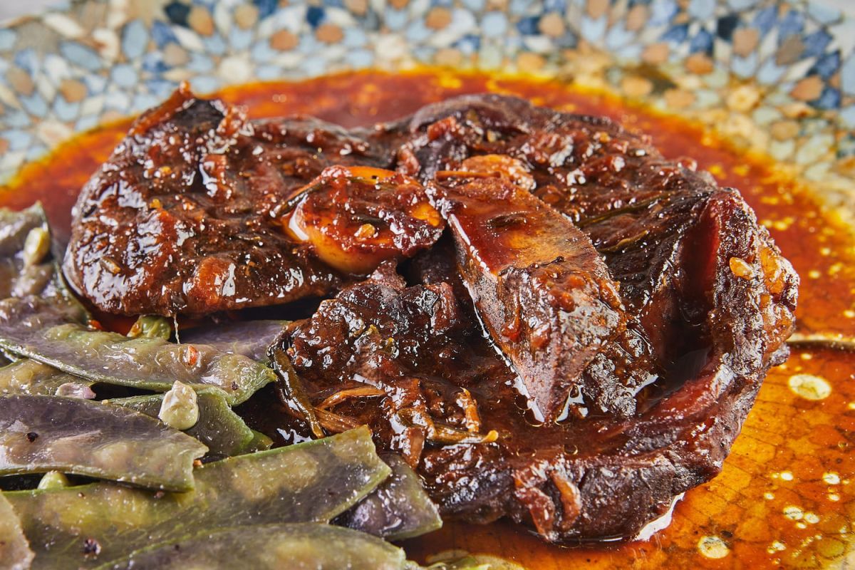 Un délice de bœuf confit aux épices par Diego Alary