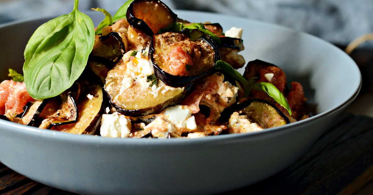 Julien Doré dévoile sa recette estivale d'aubergines crémeuses