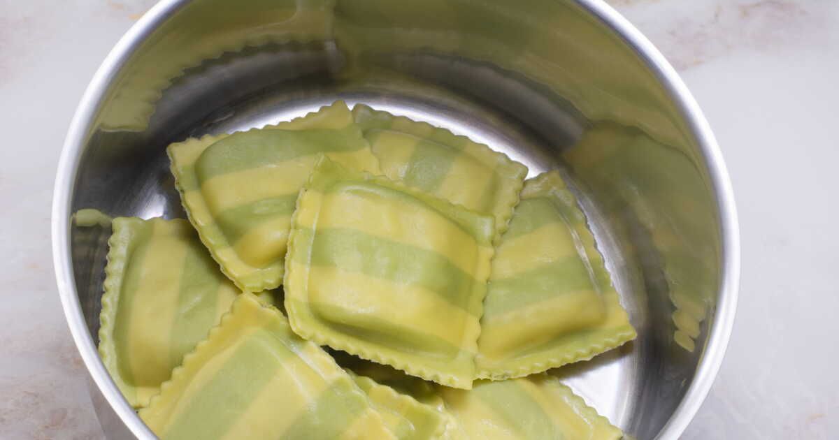 Découvrez la recette des pâtes bicolores : un délice maison à réaliser facilement