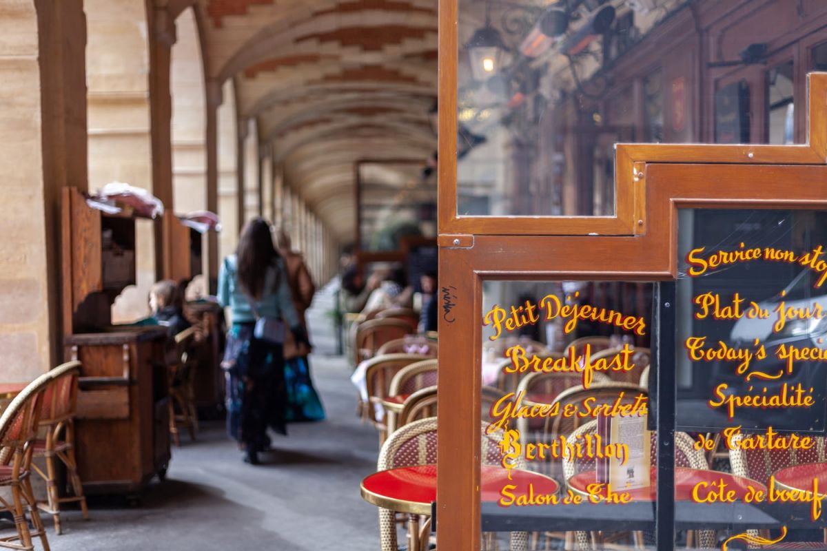 Un bistrot authentique à Paris, le coup de cœur de Laurent Mariotte