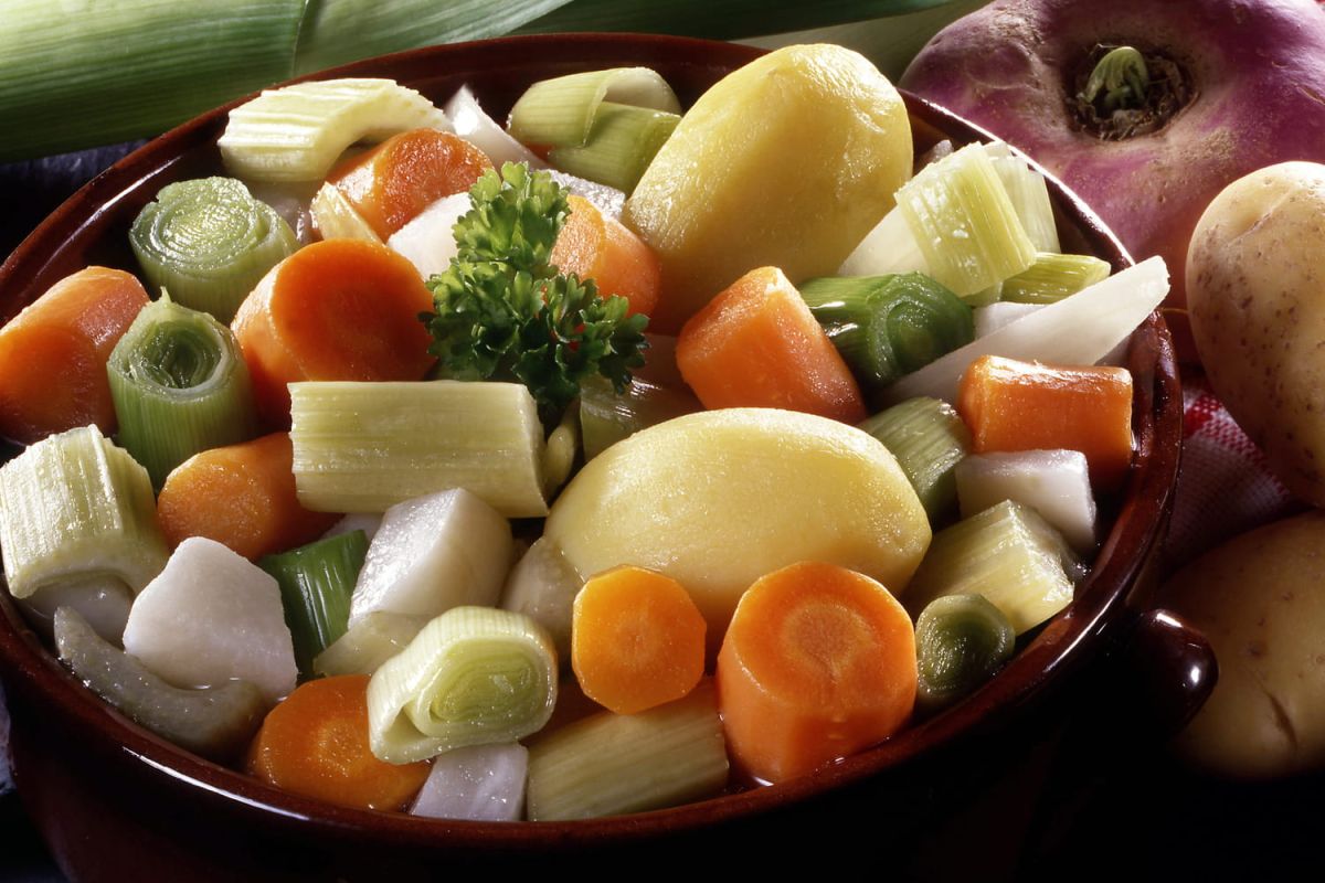 Un pot-au-feu dépaysant : la version végétarienne de Cyril Lignac