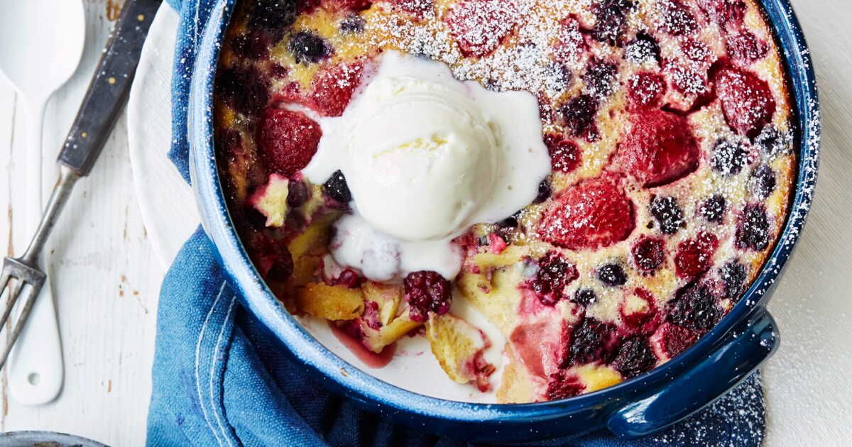 Clafoutis salés et sucrés : 28 recettes incontournables