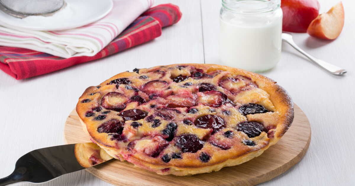 Stéphanie Le Quellec révèle sa recette de clafoutis aux fruits d'été