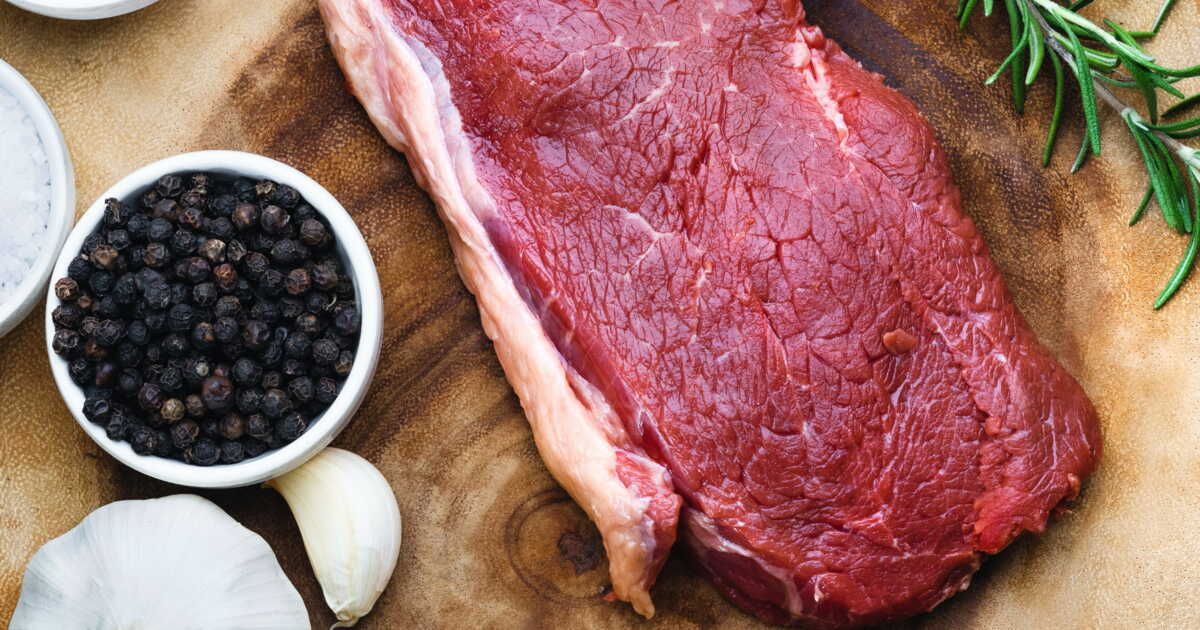 Comment savourer de la viande de qualité sans se ruiner : les conseils d'Hugo Desnoyer