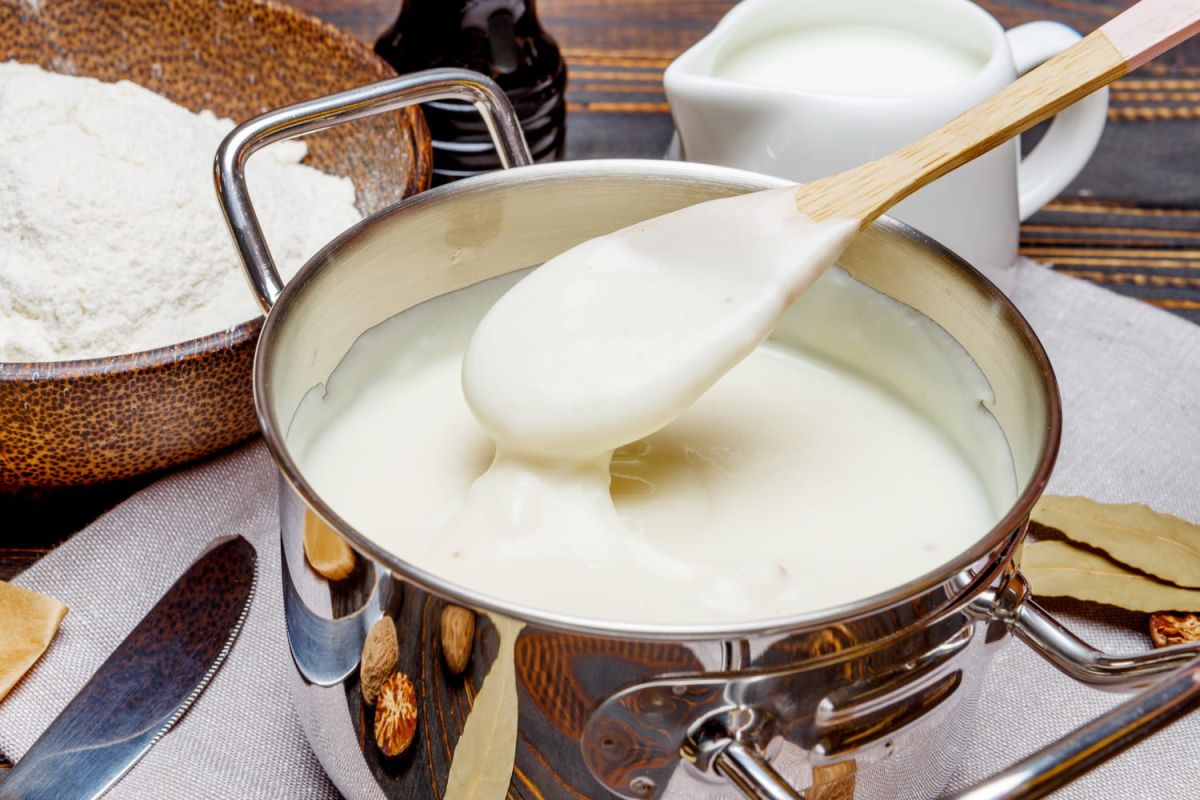 Maîtriser la béchamel : les secrets des chefs étoilés