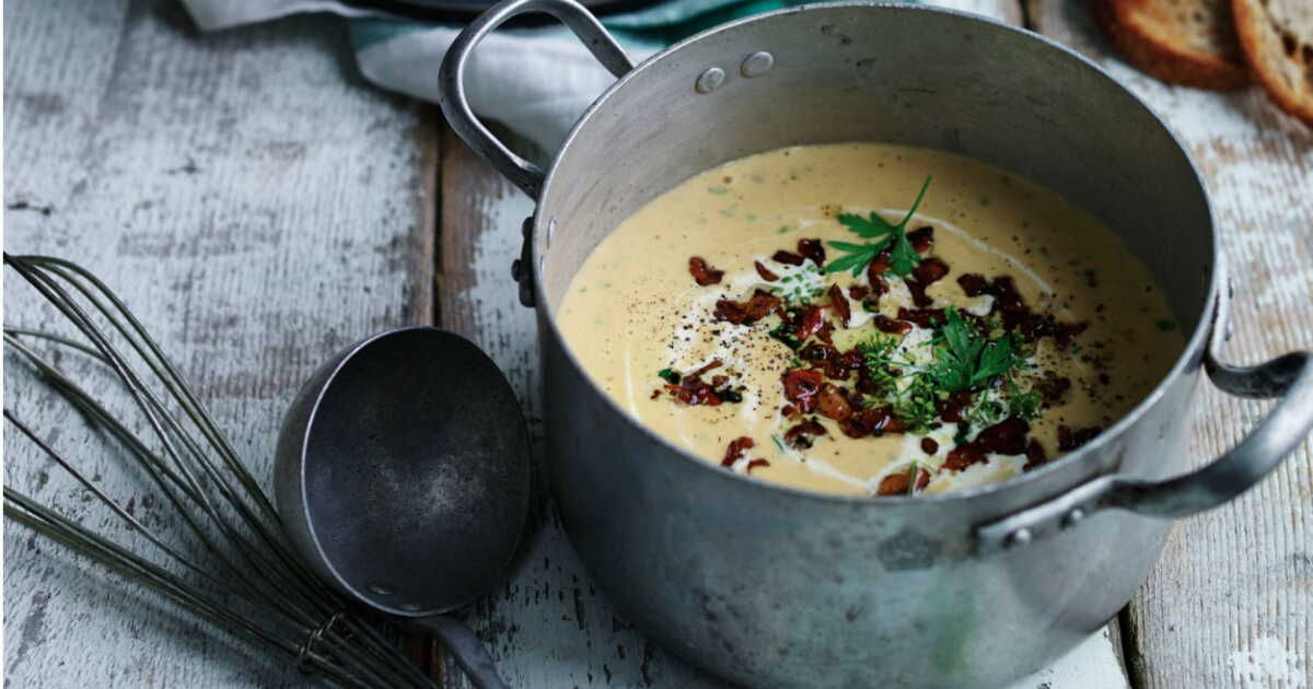 Velouté forestier aux pépites de lard