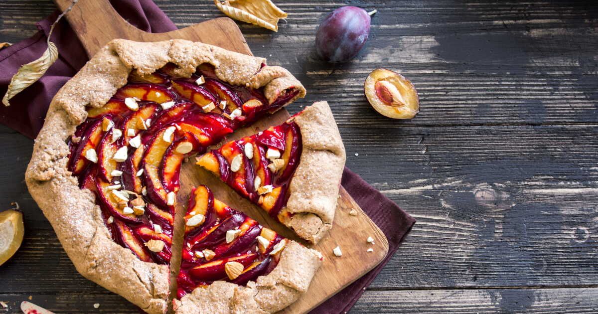 Découvrez les tartes rustiques aux fruits : 20 recettes gourmandes